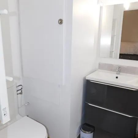 Studio Golfe Marine Avec Piscine Et Parking Apartman
